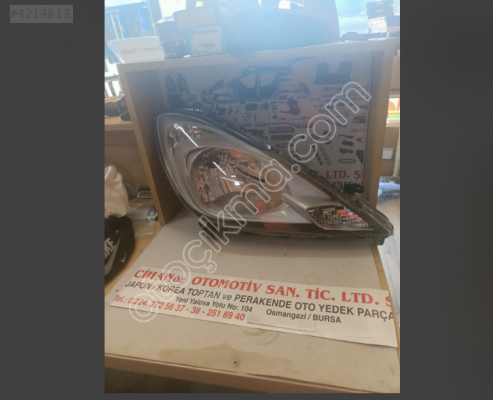 Honda Jazz 2010-2013 Sağ Far Krom Parçası - 33150TFOG51