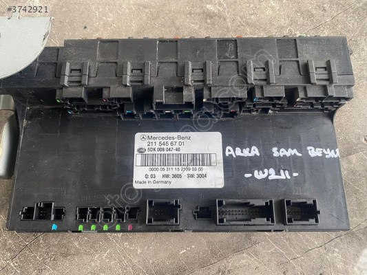 2115456701 W211 SİGORTA KUTUSU ORJINAL HATASIZ ÇIKMA