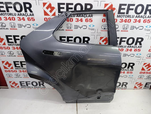 TOYOTA C-HR SAĞ ARKA KAPI ÇIKMA ORİJİNAL PARÇA