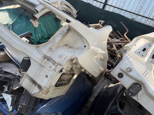 BMW F30 SAĞ ARKA ÇAMURLUK ORJİNAL