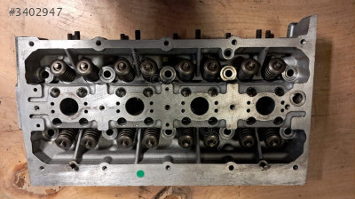 VOLKSWAGEN GOLF SİLİNDİR KAPAĞI 03C103358F