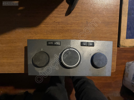 OPEL ASTRA H KLİMA KONTROL PANELİ