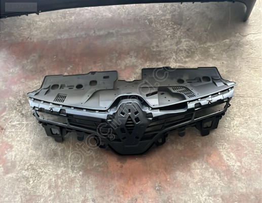 Renault Clio 4 ön panjur