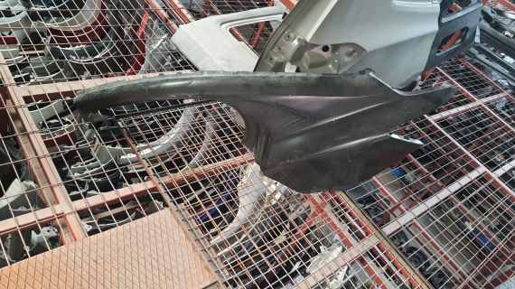 Renault megane 4 sol arka camurluk sefalılar oto cikma