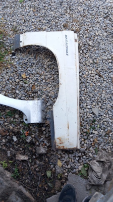 Renault Broadway sağ ön Çamurluk
