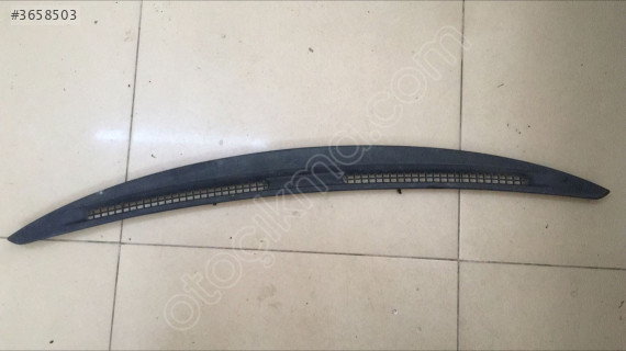 FORD MUSTANG BUZ ÇÖZME HAVALANDIRMA IZGARASI 63046B62