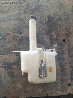 Renault 19 Europa Cam Suyu Deposu