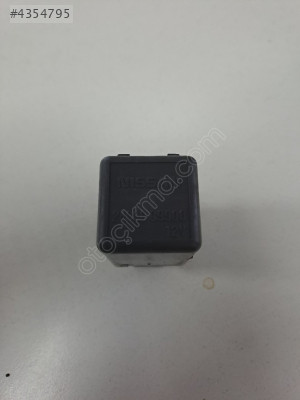 NISSAN ALMERA PRIMERA X-TRAIL DEVRE KESİCİ RÖLESİ 24330 C9900