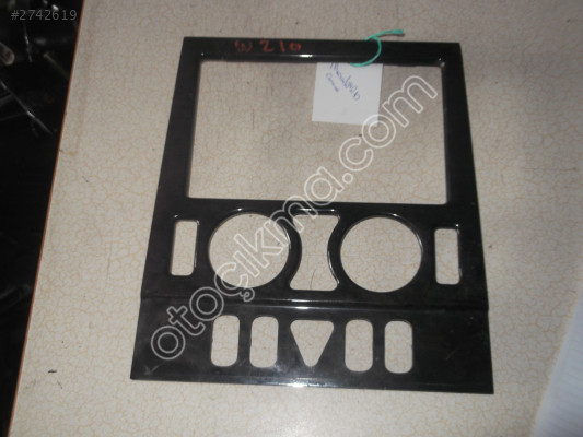 MERCEDES W-210 ÇIKMA PANEL ÇERCEVESİ