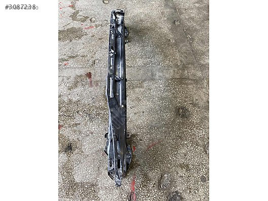 Honda civic 2016 2021 orijinal çıkma ön tampon demiri