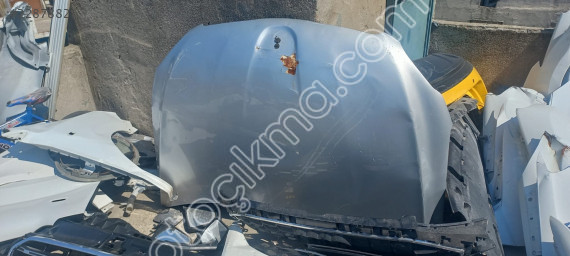 Peugeot 301 ön kaput çıkma orjinal