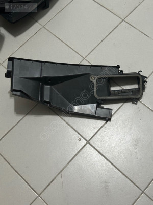 A2128300144 MERCDES E W212 CLS W218 HAVA GİRİŞ KANALI