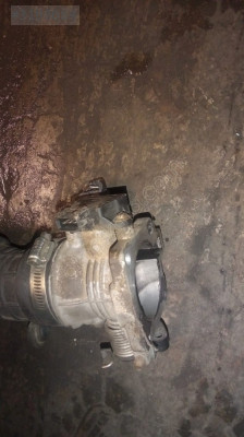 Renault 19  1.6 8v boğaz kelebek çıkma