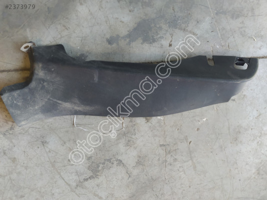 1K4867765 Golf 6 arka pilastik