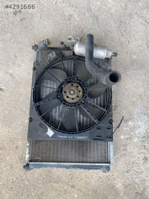 RENAULT MEGANE 1 2.0 BENZİNLİ RADYATÖR SET
