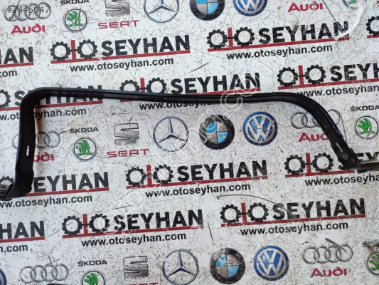 3Q0201653 Skoda Superb 2020 yakıt deposu tutucu dizel