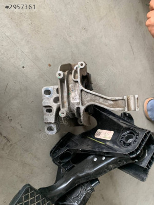 Volkswagen Tiguan Motor Takozu Orjinal çıkma