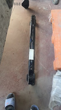peugeot 208 arka tampon demiri sefalılar oto cıkma