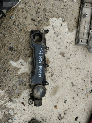 Peugeot 1.6 HDI kulbitatör üst kapak