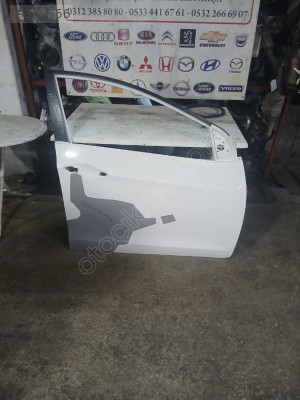 2012-2015 HYUNDAİ İ30 SAĞ ÖN KAPI