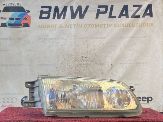 HYUNDAİ STAREX SAĞ FAR