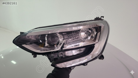 RENAULT MEGANE 4 ORJİNAL ÇIKMA SOL ÖN FAR