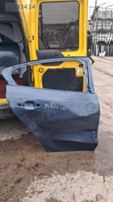 2019-25 FORD FOCUS SAĞ ARKA KAPI ÇIKMA ORJİNAL
