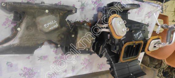 Renault Trafic kalorifer kutusu ve motoru