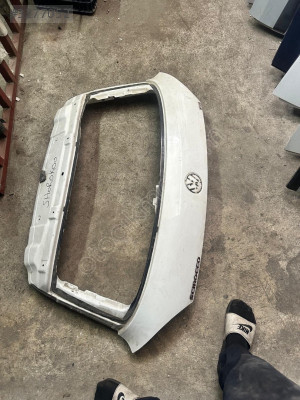 VOLKSWAGEN SCIROCCO ÇIKMA BAGAJ KAPAĞI