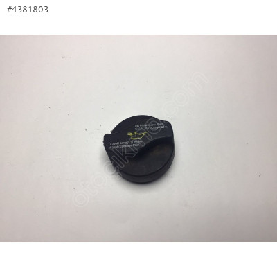 Mercedes Ml Serisi Yağ Dolum Kapağı A0000100385