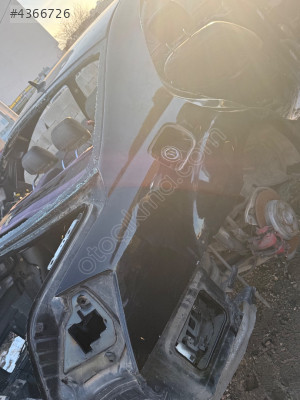 Mercedes 2008 model S 320L Sağ arka Çamurluk