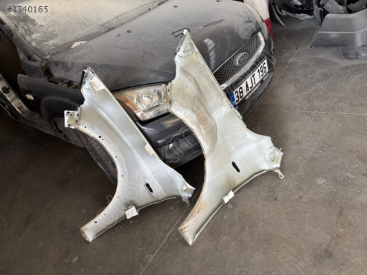 FIAT EGEA SAĞ ÖN ÇAMURLUK