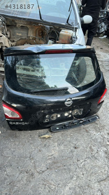 2011 NISSAN QASHQAİ ÇIKMA ORJİNAL HATASIZ BAGAJ KAPAGI