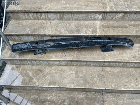 VOLKSWAGEN TRANSPORTER T5-T6-T7 ARKA TAMPON DEMİRİ