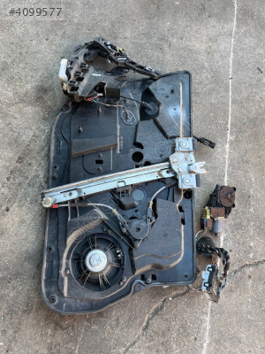 FORD FİESTA KAPI İÇ MALZEMELERİ