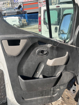 Master 3 kapı döşemesi