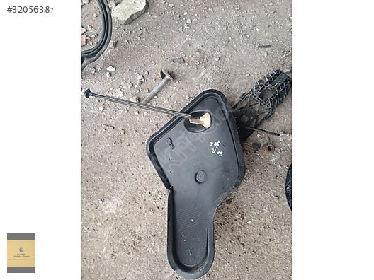 volkswagen jetta sağ kapı örtüsü 5c6837916b