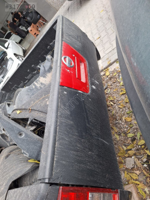 Orjinal Nissan Navara Bagaj Kapağı