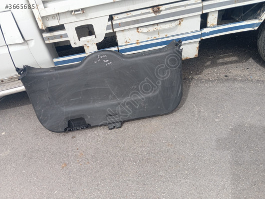 2023 2025 Hyundai Tucson arka bagaj iç bakalit