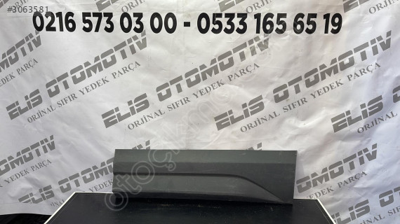 8U0853969D AUDİ Q3 KAPI ÇİTASI