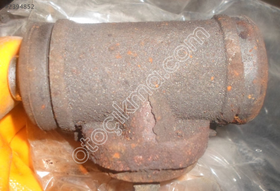 RENAULT CLİO 1.5 DİZEL 2004 SAĞ ARKA FREN MERKEZ