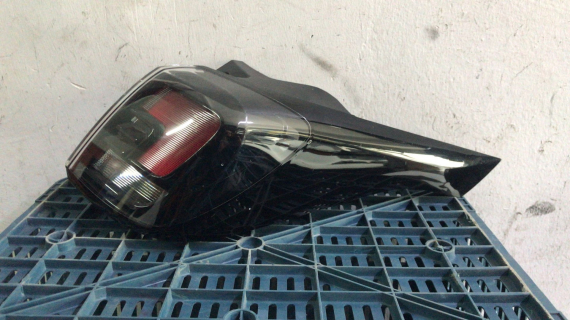 OPEL CROSSLAND X SAĞ DIŞ STOP ORJİNAL YEDEK PARÇA