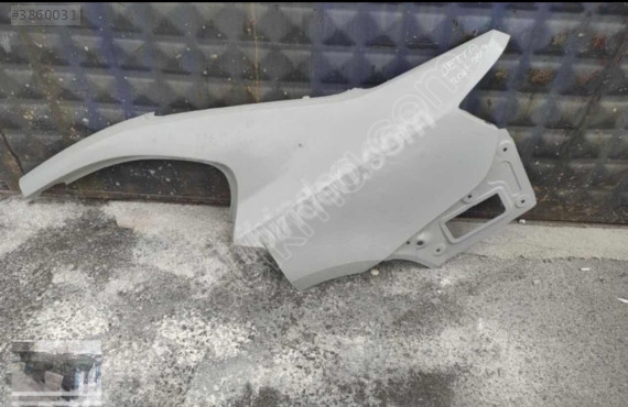 VOLKSWAGEN JETTA SOL ARKA ÇAMURLUK ORJ SIFIR