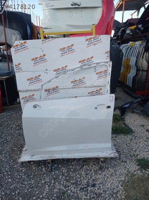 SEAT IBİZA SOL ÖN KAPI ÇIKMA ORJİNAL 2008-2017
