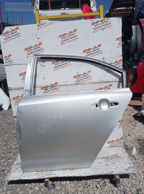 TOYOTA COROLLA SOL ARKA KAPI ÇIKMA BOŞ ORJİNAL 2018-2025