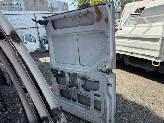 RENAULT MASTER 3 SÜRGÜLÜ KAPI ÜST RAYI VE ALT RAYI