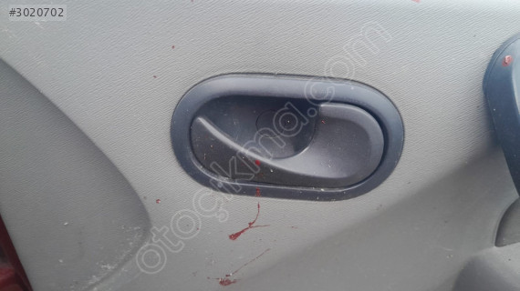 Renault Kango 3 sag on içten acma