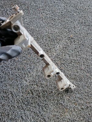 Hundai sonato enjektör kütüğü