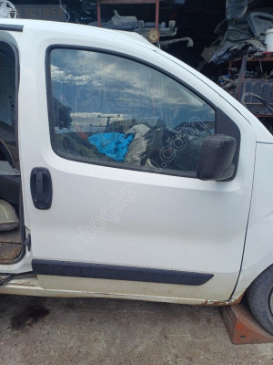Fiat fiorino sağ önkapı