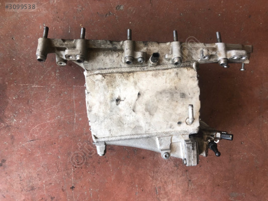 AUDİ A6 2.0 TDI CNH EMME MANİFOLDU